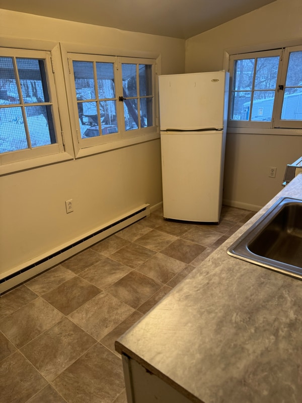 Photo - 281-283-283 Main St Unit #2