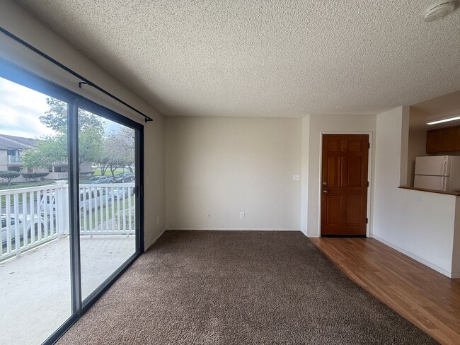 Photo - Quail Meadows Upstairs Condo Unidad 208C
