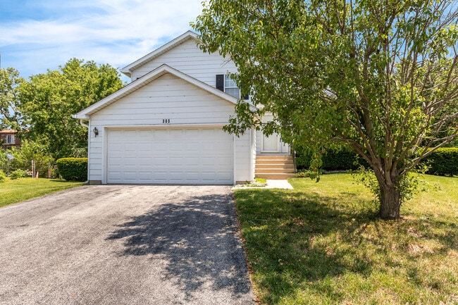 Photo - 305 Elwood Ct