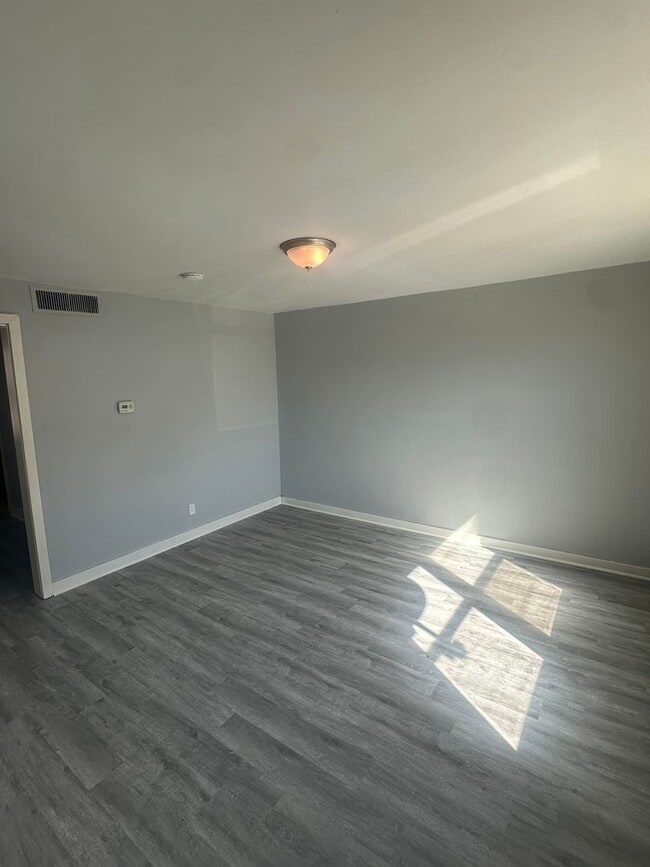 52-58 Dumas Place