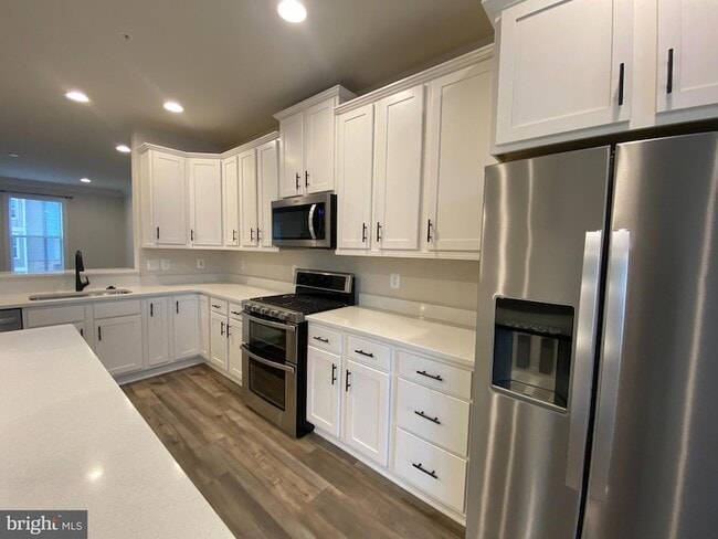 Photo - 8612 Shady Pines Dr