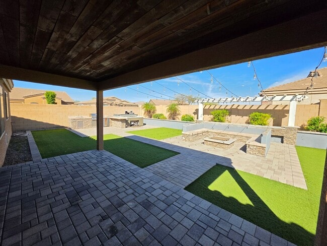 Building Photo - 3924 N Wicca Way