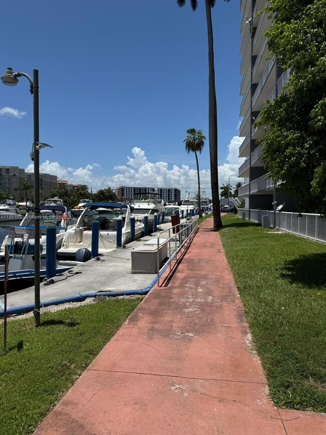 Photo - 1800 NW 24th Ave Unit 608