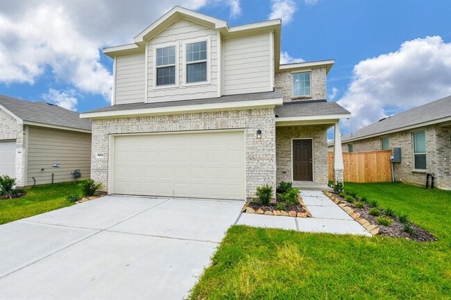 Building Photo - 16412 Big Hickory Dr Rental