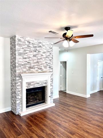 Photo - 1504 De Moss Ct