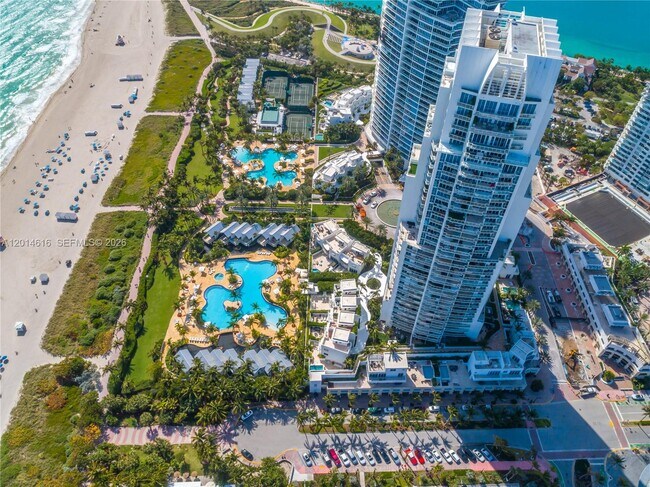 Photo - 50 South Pointe Dr Unit 607