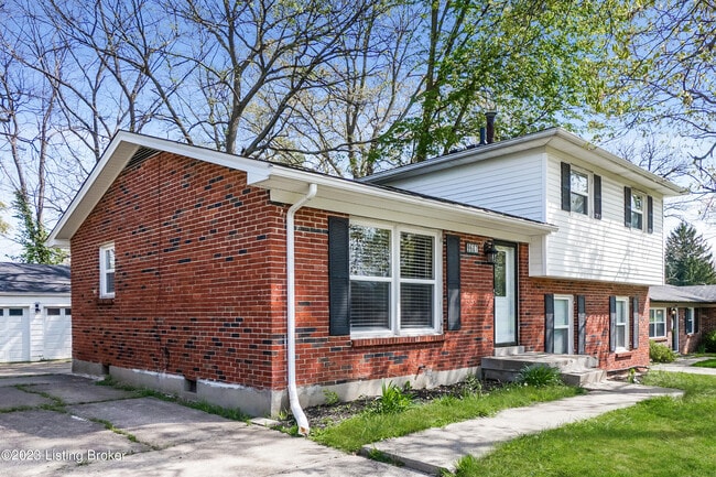 Photo - 9607 Walnutwood Way