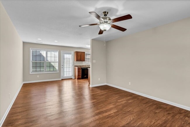 Photo - 555 S Old Sevierville Pike Unit 2