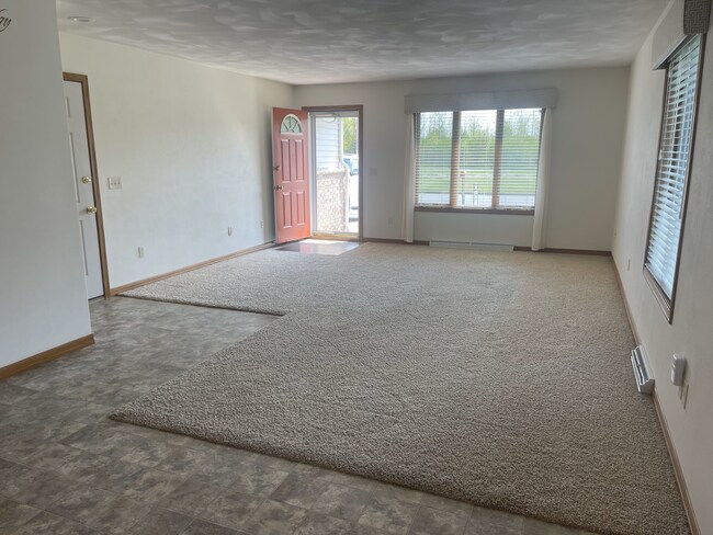 Photo - 827 Foote St