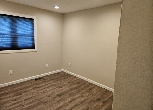 Photo - *Knoxville 37915 - 3 bedroom, 2 bath home - Contact Brad Croisdale (865) 805-9964