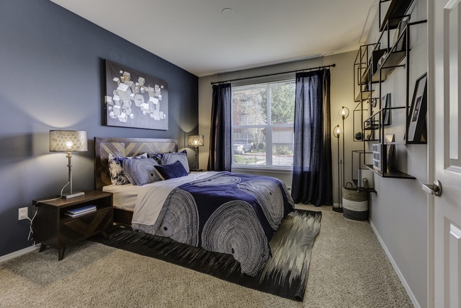 Large Bedroom