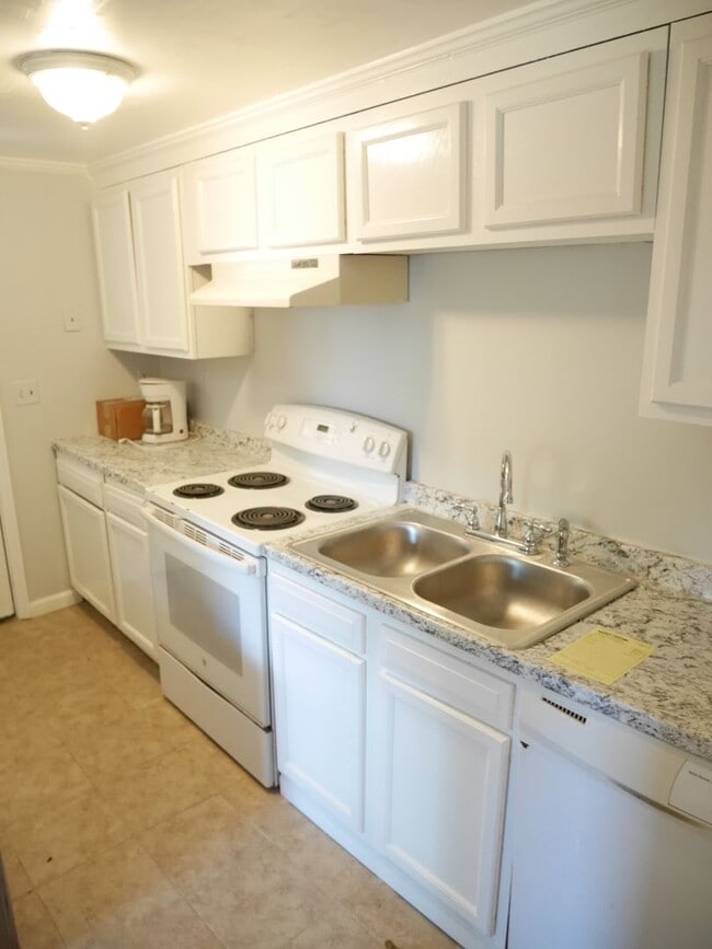 Photo - 1154SUA Unit Lower Level Rear