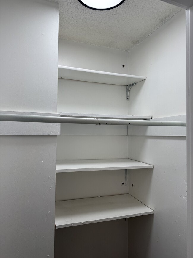 Photo - 401 Slater St Unit 7