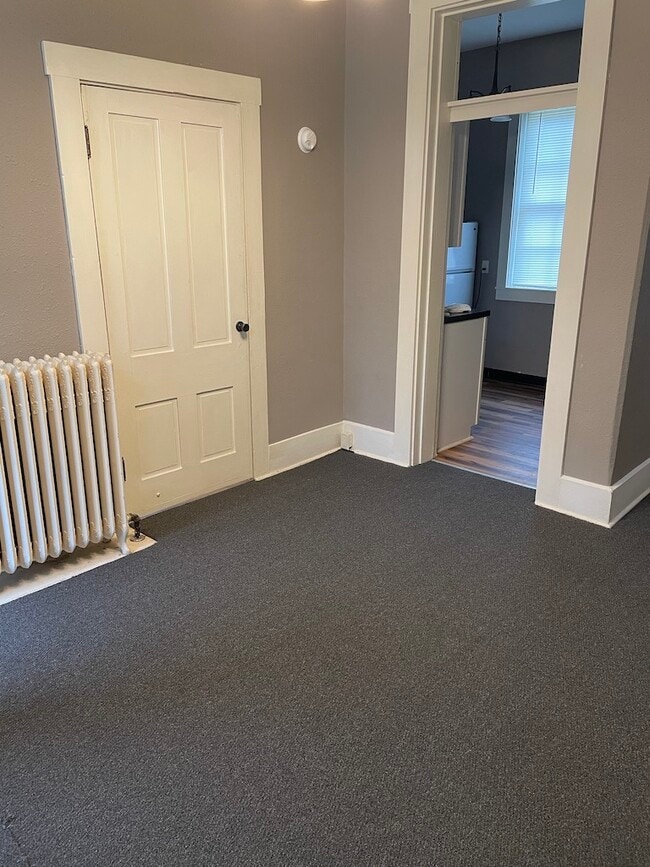 Photo - 418 W Washington St Unit 3