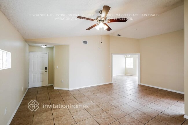 Photo - 1906 SW 123rd Ave