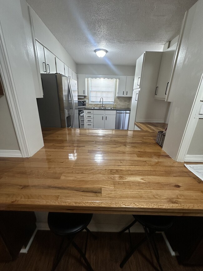 125 Eaglewood Way