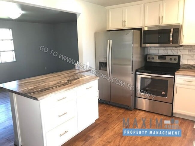 Photo - 121 Orchard Ave