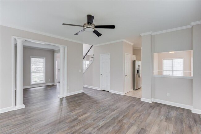 Photo - 3895 Kingsbrook Blvd