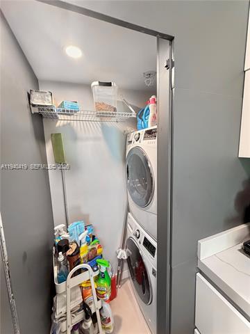 Photo - 31 SE 5th St