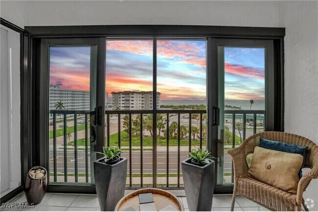 Building Photo - 6895 Estero Blvd Rental