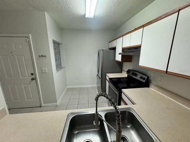 Photo - 6411 Cypressdale Dr Unit 202