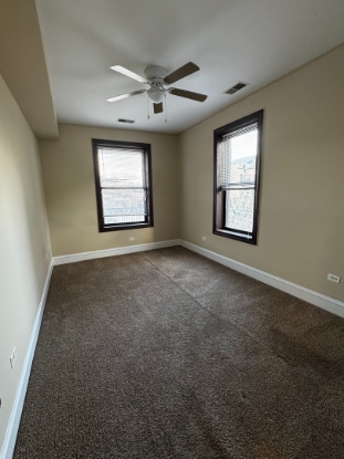 Building Photo - 3700 N Sheffield Ave Rental