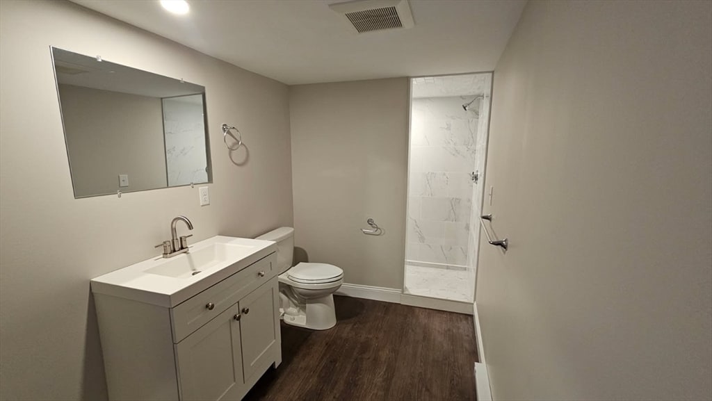 Photo - 26 Boot Pond Rd Unit B