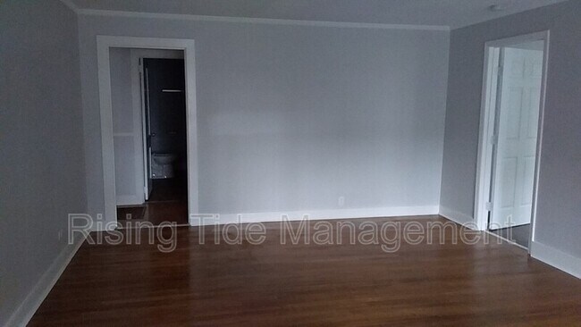 Photo - 101 22nd Ave NE