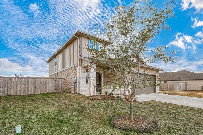 Photo - 3208 Cullen Trce