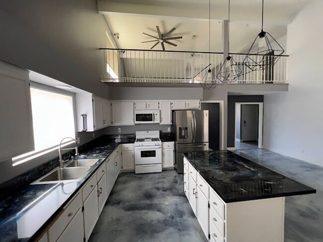 Photo - Custom 3 bedroom home with master bedroom ...