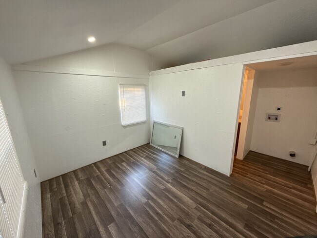 131 Tallie Ct