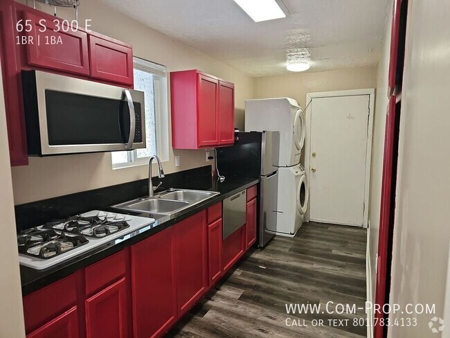 Building Photo - 65 S 300 E St Rental