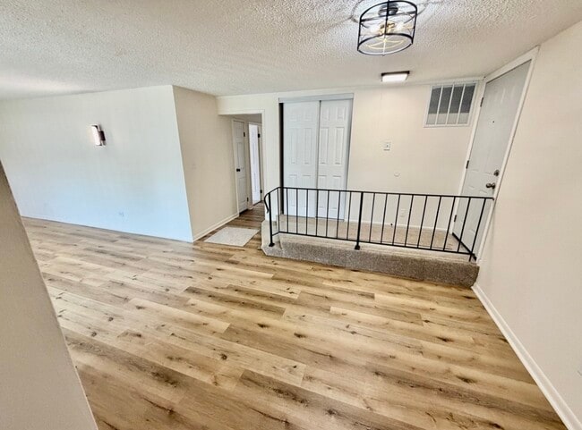 19408 Lake Shore Dr Unit 2S