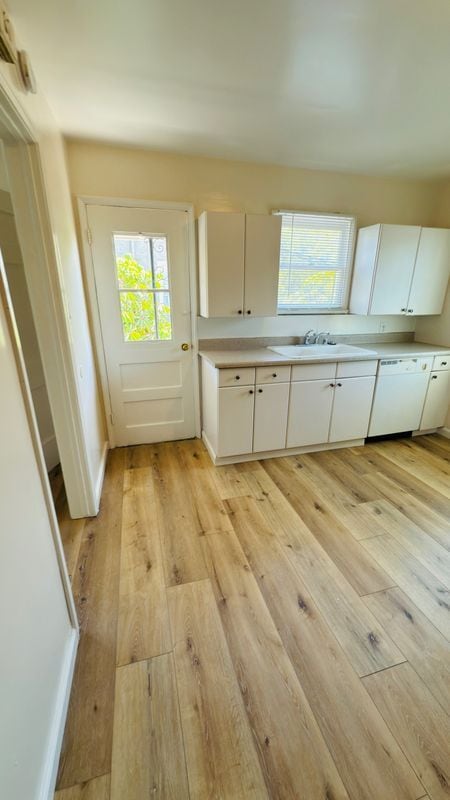 Photo - 383 Redondo Ave