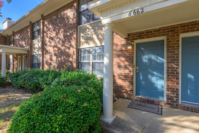 Photo - MONTICELLO APTS