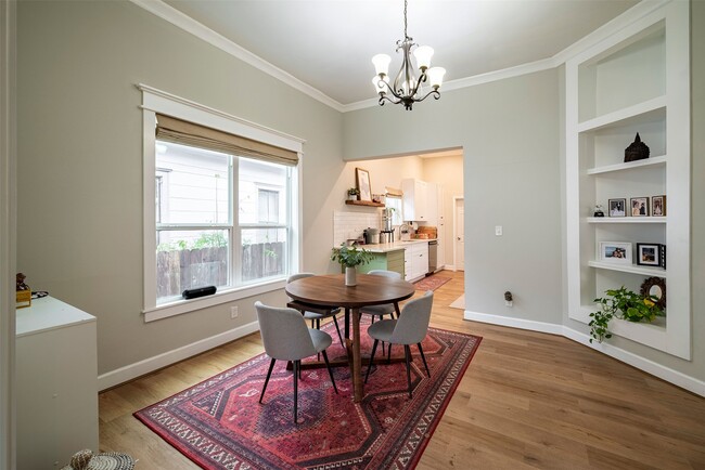 Photo - 1924 Gano St