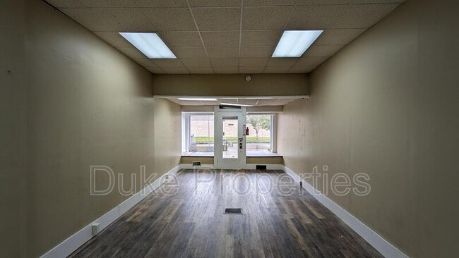 Photo - 659 Thurston Rd