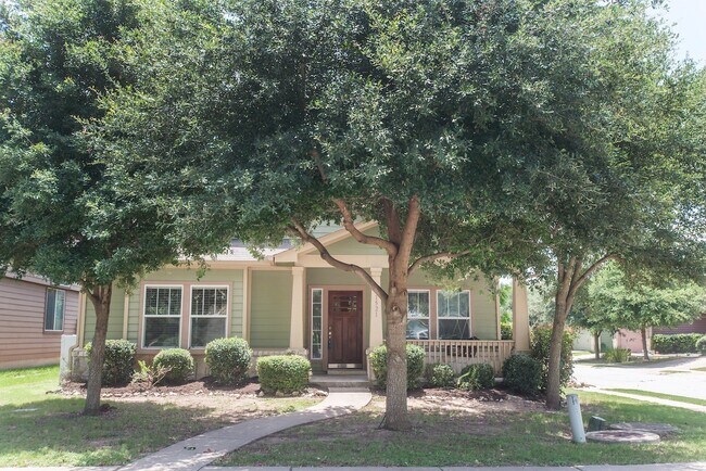 Spacious Corner Lot South Austin Home! - Spacious Corner Lot South Austin Home!