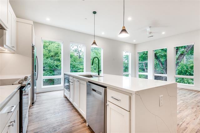 Photo - 6319 Richmond Ave