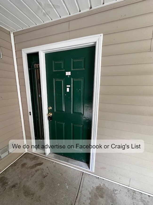 Photo - Galleria Place Condos- Galleria Drive