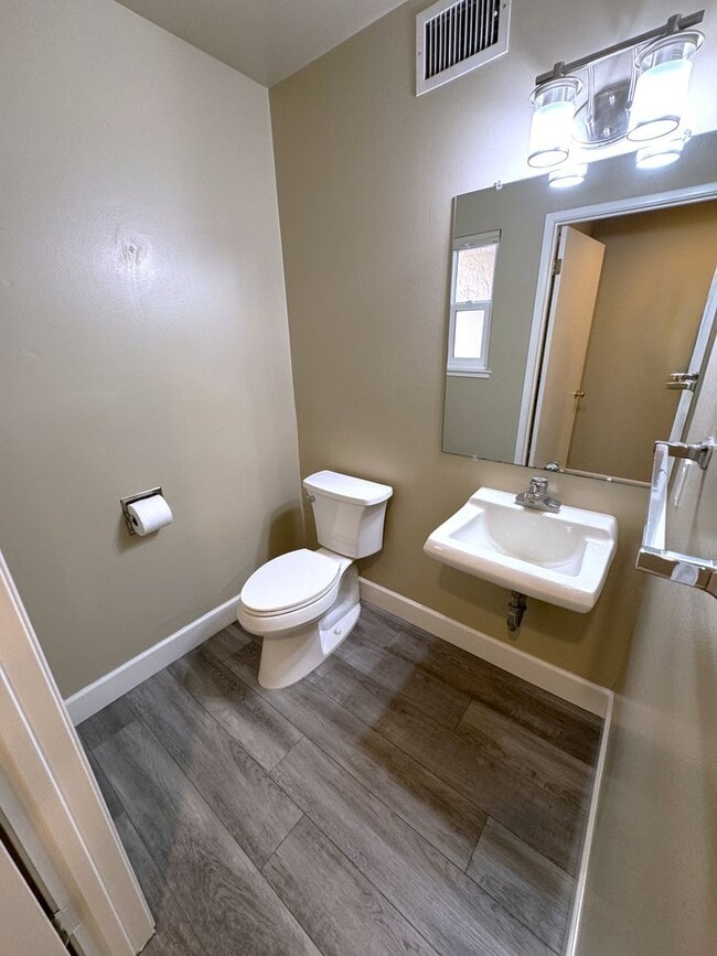 Photo - Spacious Renovated Condo near Downtown Menlo Park