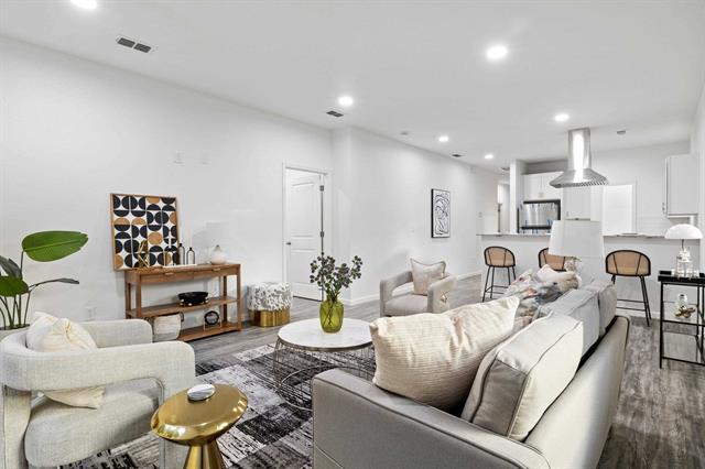 Photo - 836 Osceola St