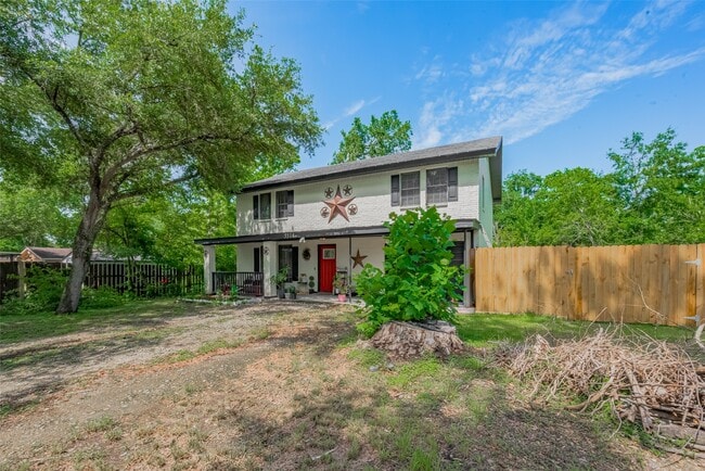 Photo - 5514 Avenue M
