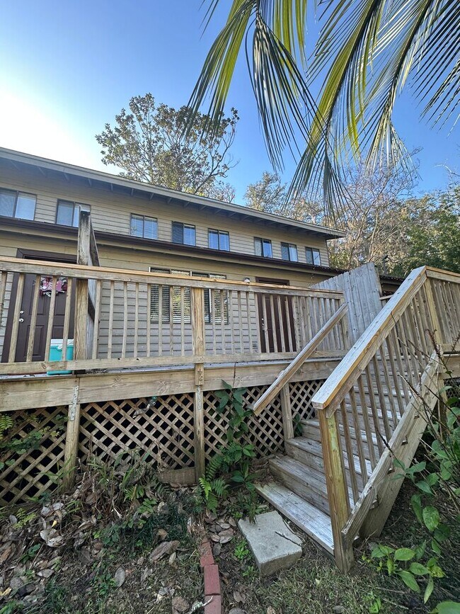 Photo - 2 story townhome bear CASCADES PARK w/ W/D Unit 569-B