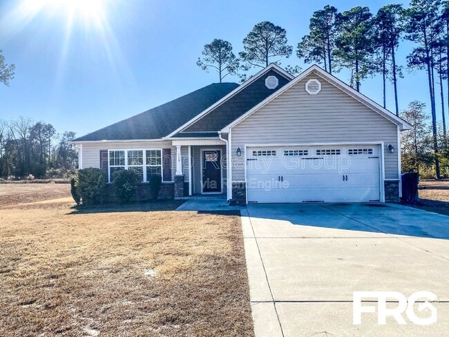 Building Photo - 118 Quail Hollow Dr