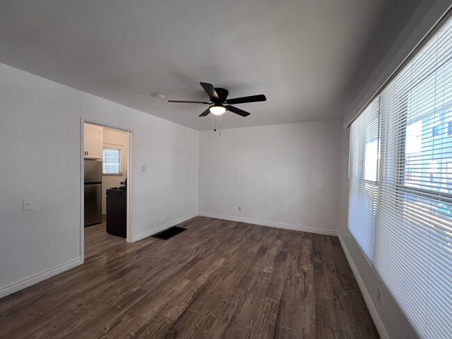 Photo - 5279 E The Toledo-2