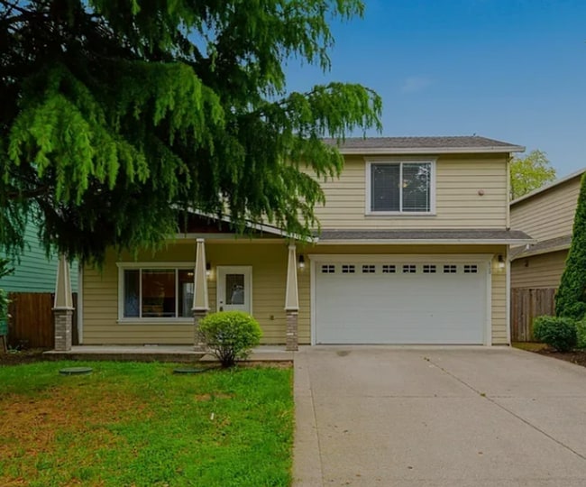 Building Photo - Camas 4 Bedroom Home with Central AC, Fireplace & Fenced Yard Near Downtown!