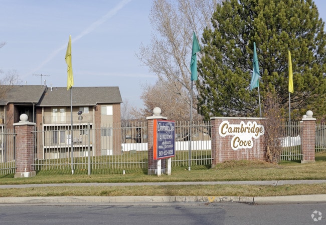 Building Photo - Cambridge Cove Rental