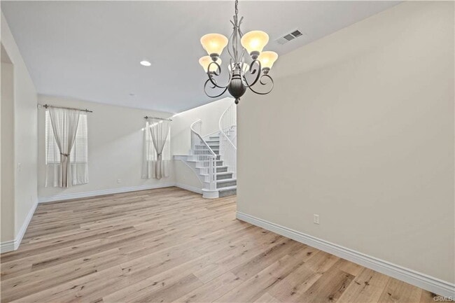 Photo - 28355 Stansfield Ln House