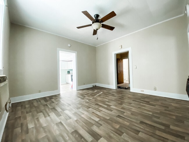 Building Photo - 908 S 7th St Rental